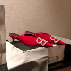 Balenciaga Slippers